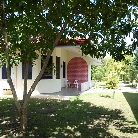 Meili Beach Resort